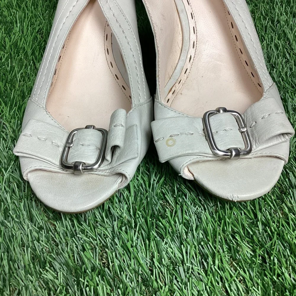 COACH Ciara Cream Leather Wedge Heel Sandals 10b